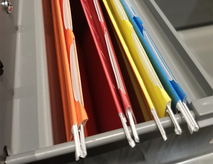 3 Ways Folders Keep You on Track